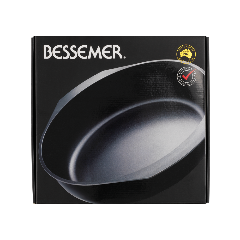Bessemer Black Round Cook n Bake 37cm