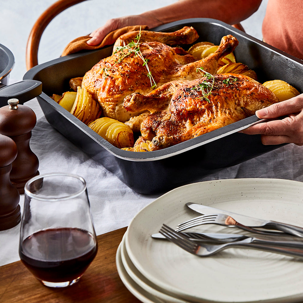 Bessemer Black Roaster 40cm
