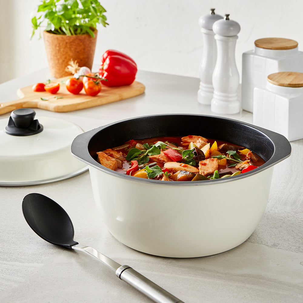 Bessemer Stone Casserole 28cm