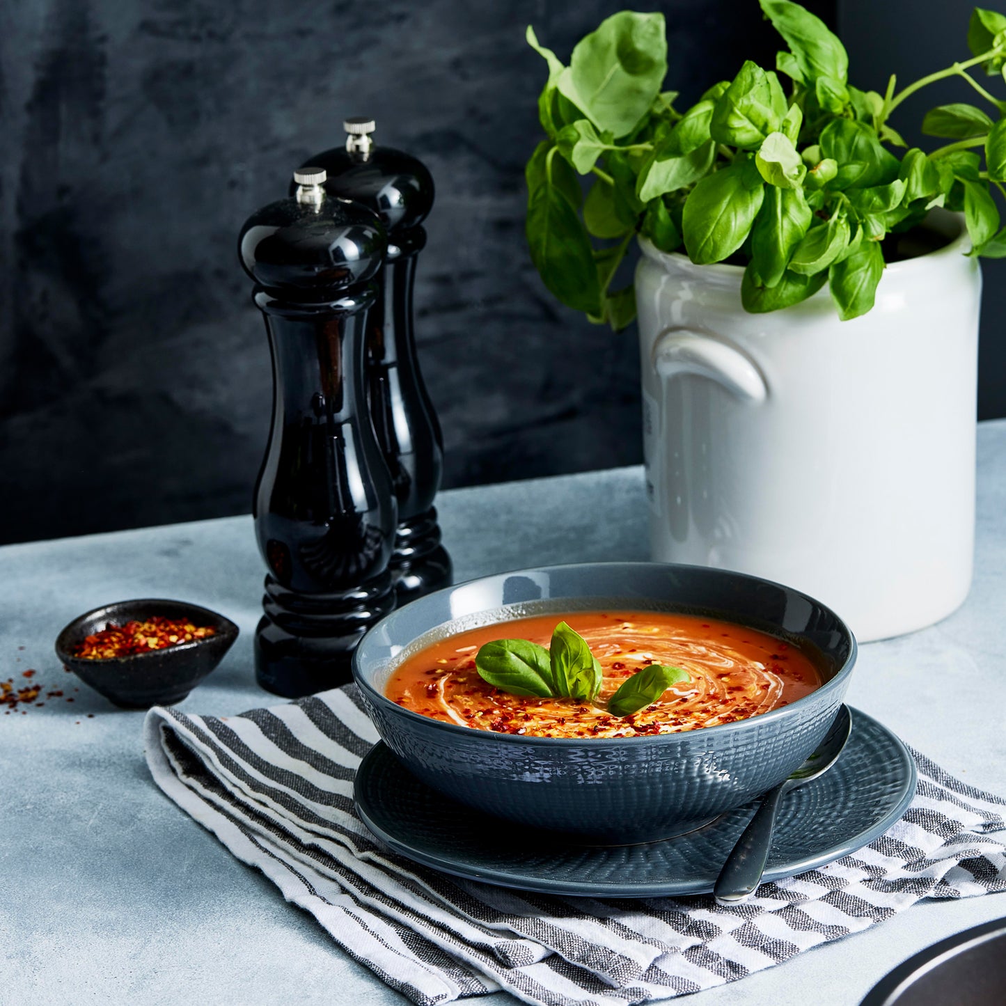 Bessemer Black Saucepan 20cm