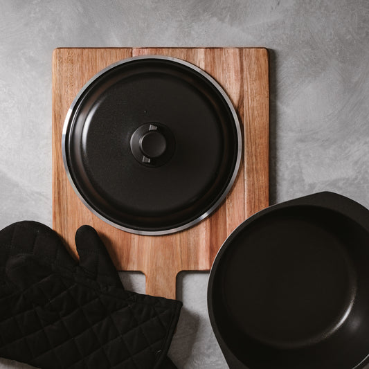 Bessemer Black Universal Lid 28cm