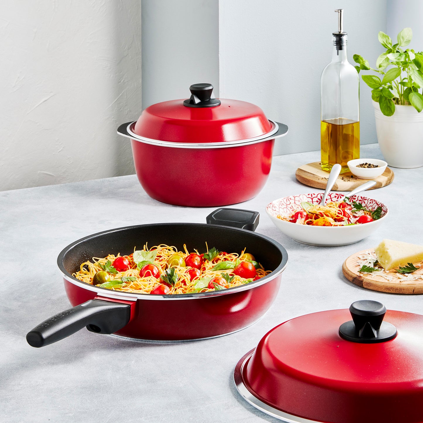 Bessemer Red 4 Piece Assorted Cookware Set