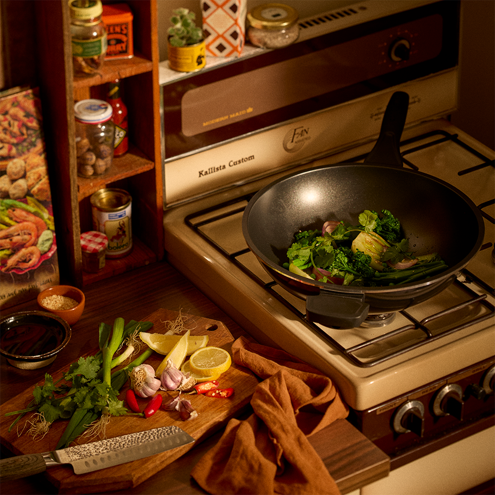 Bessemer Black Stir Frypan 32cm