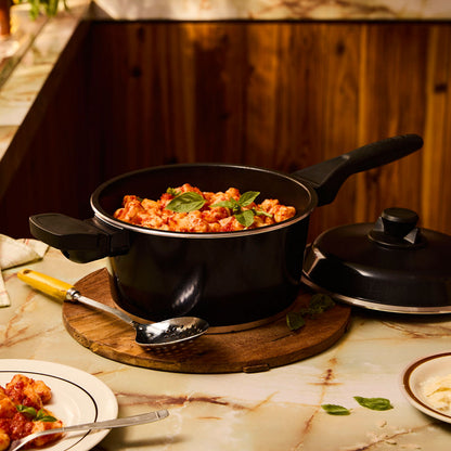 Bessemer Black Multi Saucepan 24cm