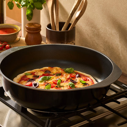 Bessemer Black Round Cook n Bake 37cm
