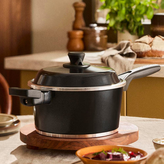 Bessemer Black Universal Lid 24cm