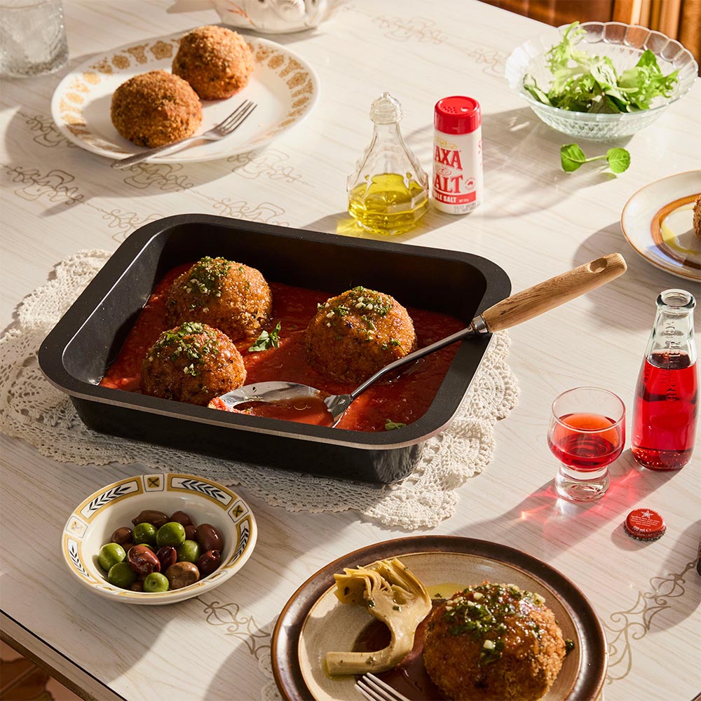 Bessemer Black Roaster 32cm