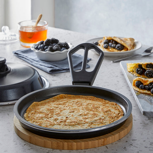 Bessemer Black Crepe Pan 28cm